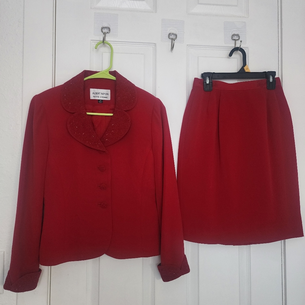 Vintage Albert Nipon petite evening skirt set, size 2,‎ red, sequins.